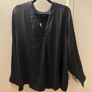 Black tunic long sleeve blouse